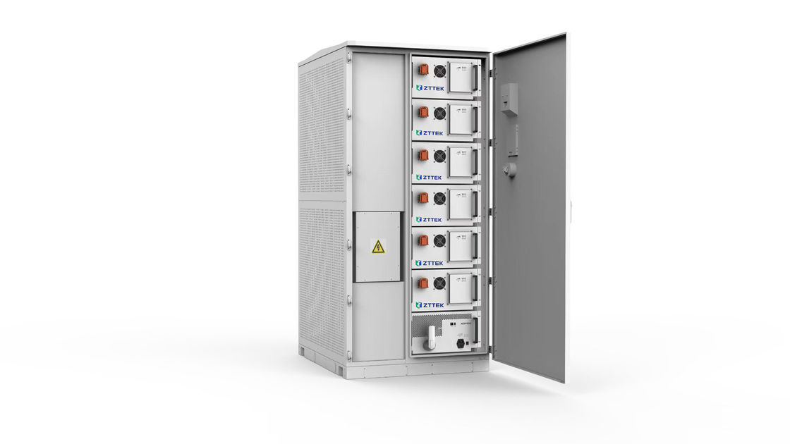 Hybride accu-ESS voor commerciële en industriële installaties opgeladen door PV-paneel of net of dieselgenerator 60kw 198kwh